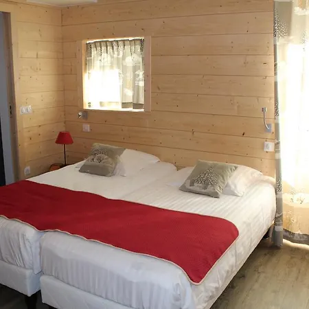 Hotel Logis Du Puy Ferrand 3*
