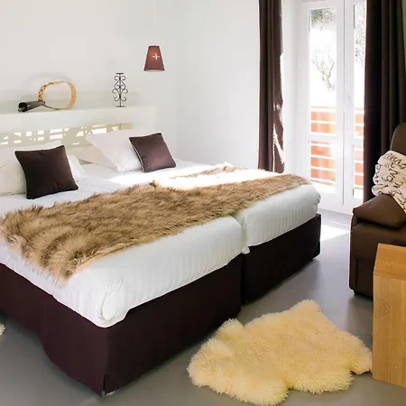 Hotel Logis Du Puy Ferrand